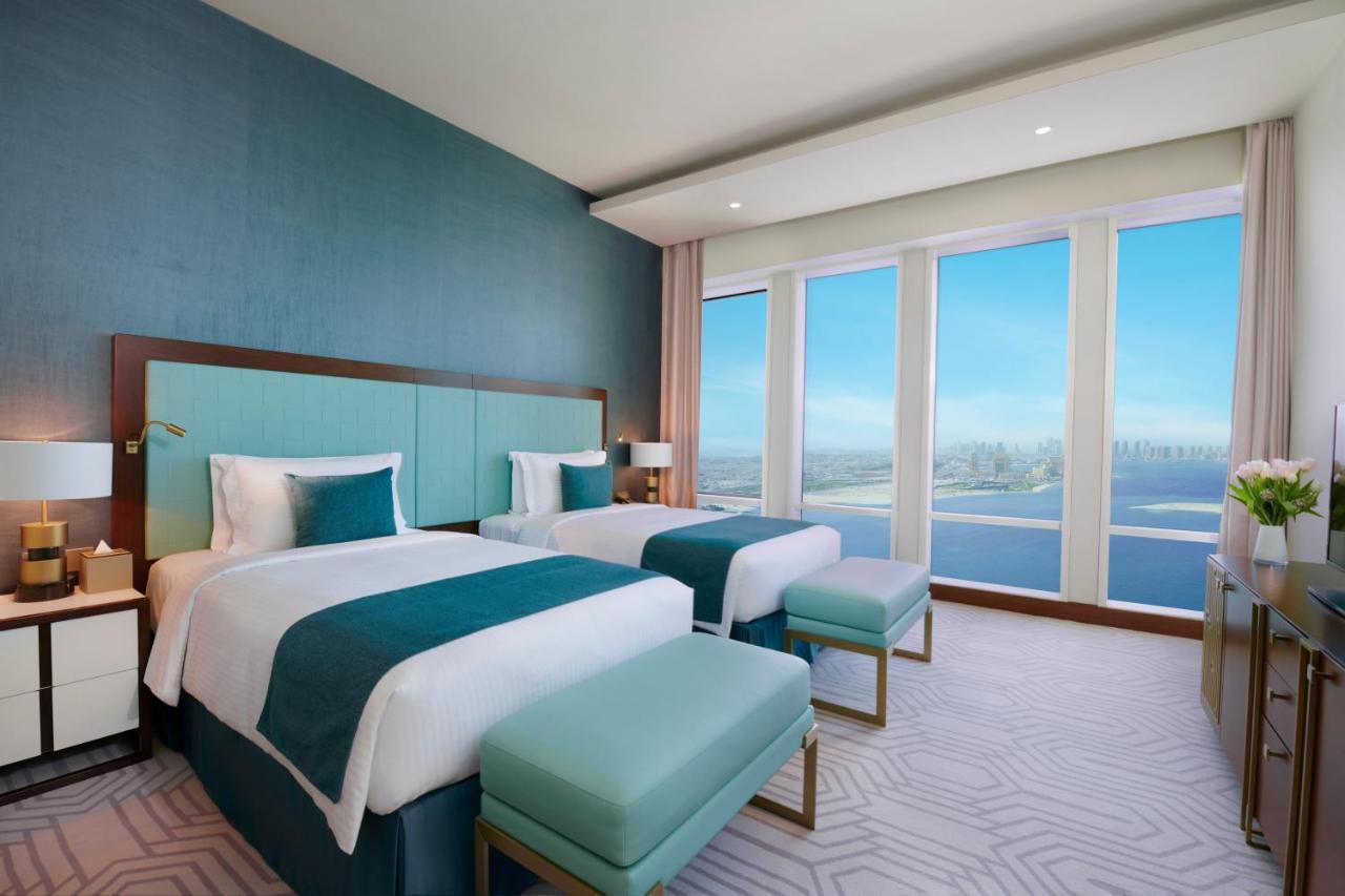 Wyndham Grand Doha West Bay Beach Exteriör bild Deluxe Room