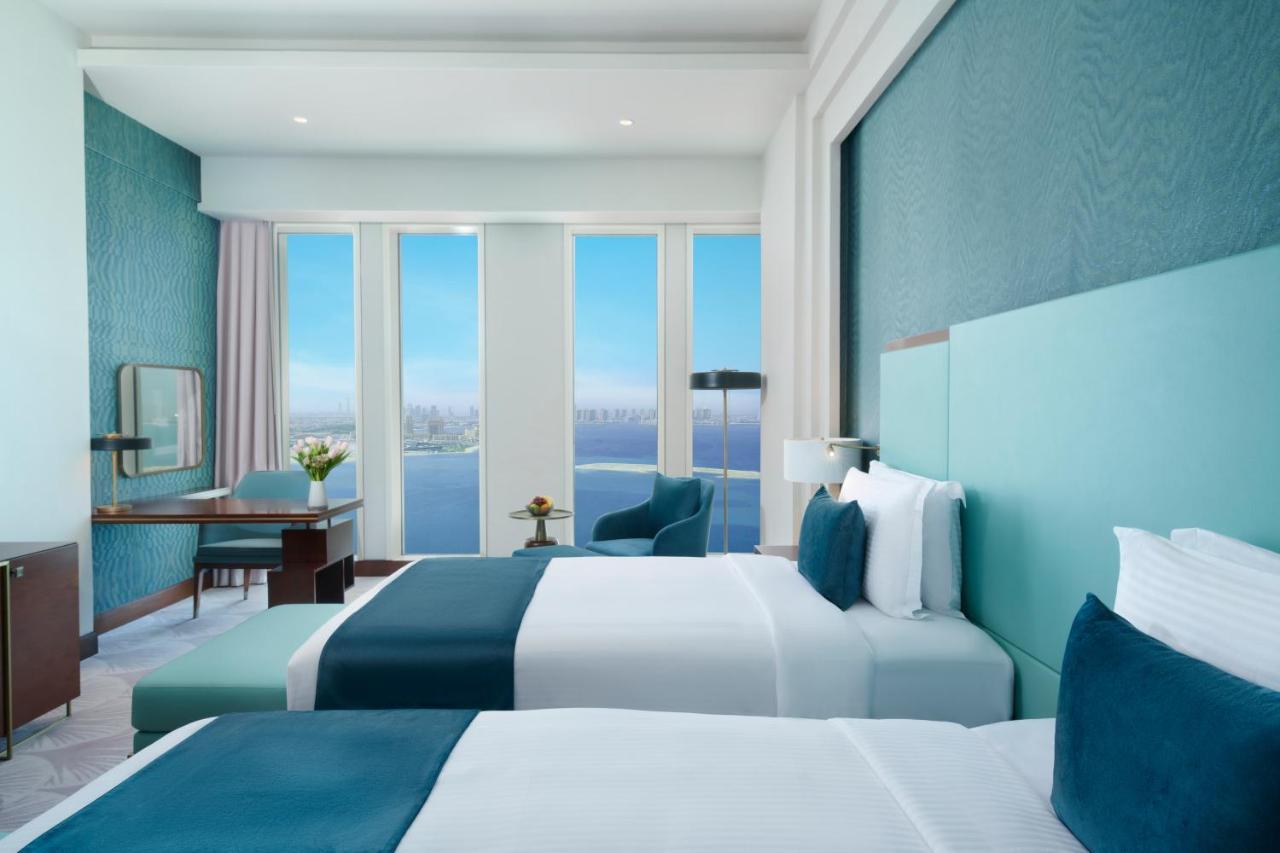 Wyndham Grand Doha West Bay Beach Exteriör bild Deluxe Room