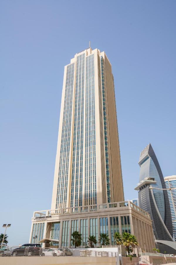 Wyndham Grand Doha West Bay Beach Exteriör bild The tower in 2011