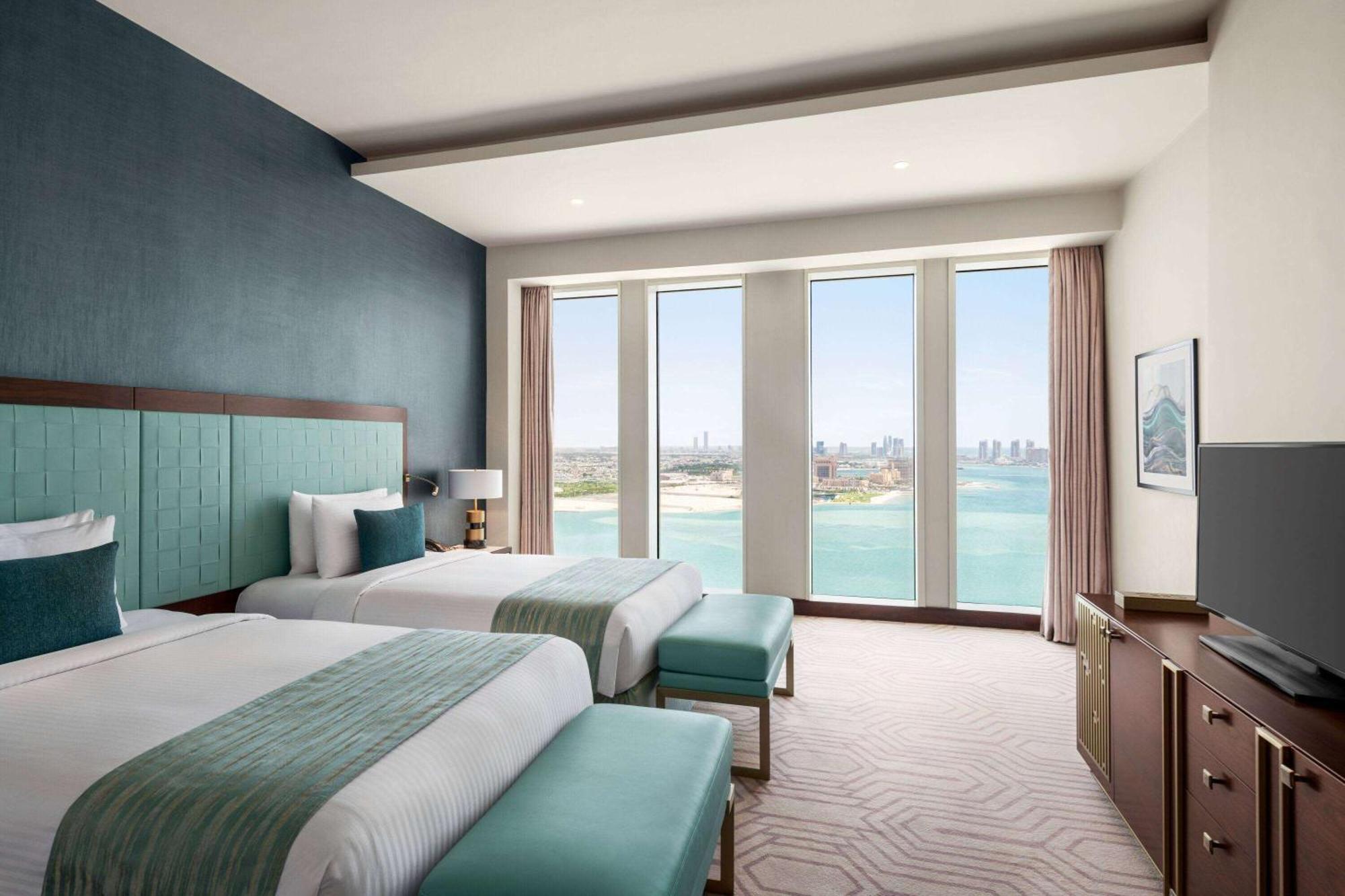 Wyndham Grand Doha West Bay Beach Exteriör bild Deluxe Room