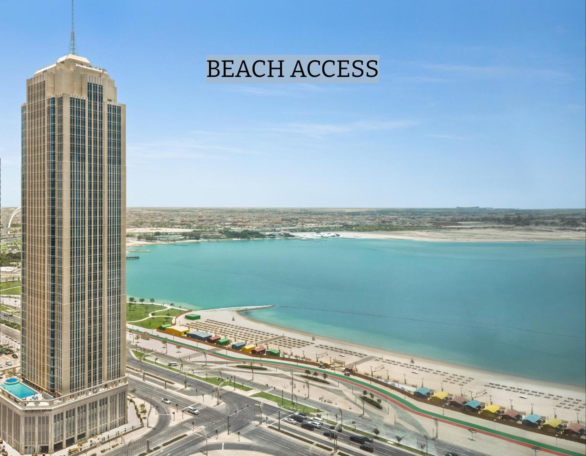 Wyndham Grand Doha West Bay Beach Exteriör bild Beach access